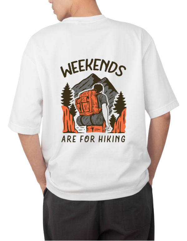 WEEKENDS ARE FOR HIKING✫OVERSIZED FIT✫