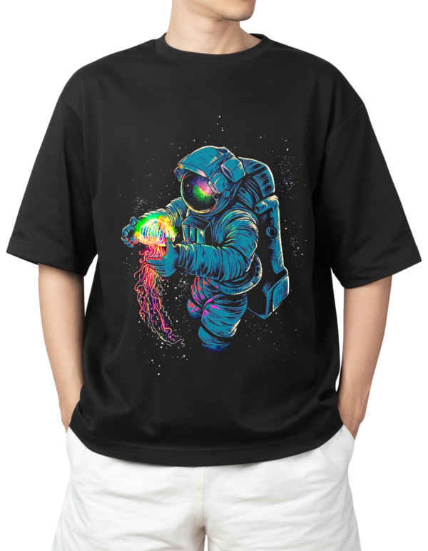 EXPLORE THE COSMOS IN COLOUR